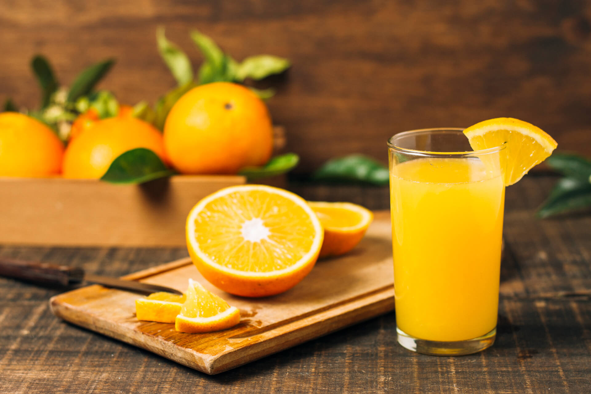 zumo de naranja natural sabroso y beneficioso